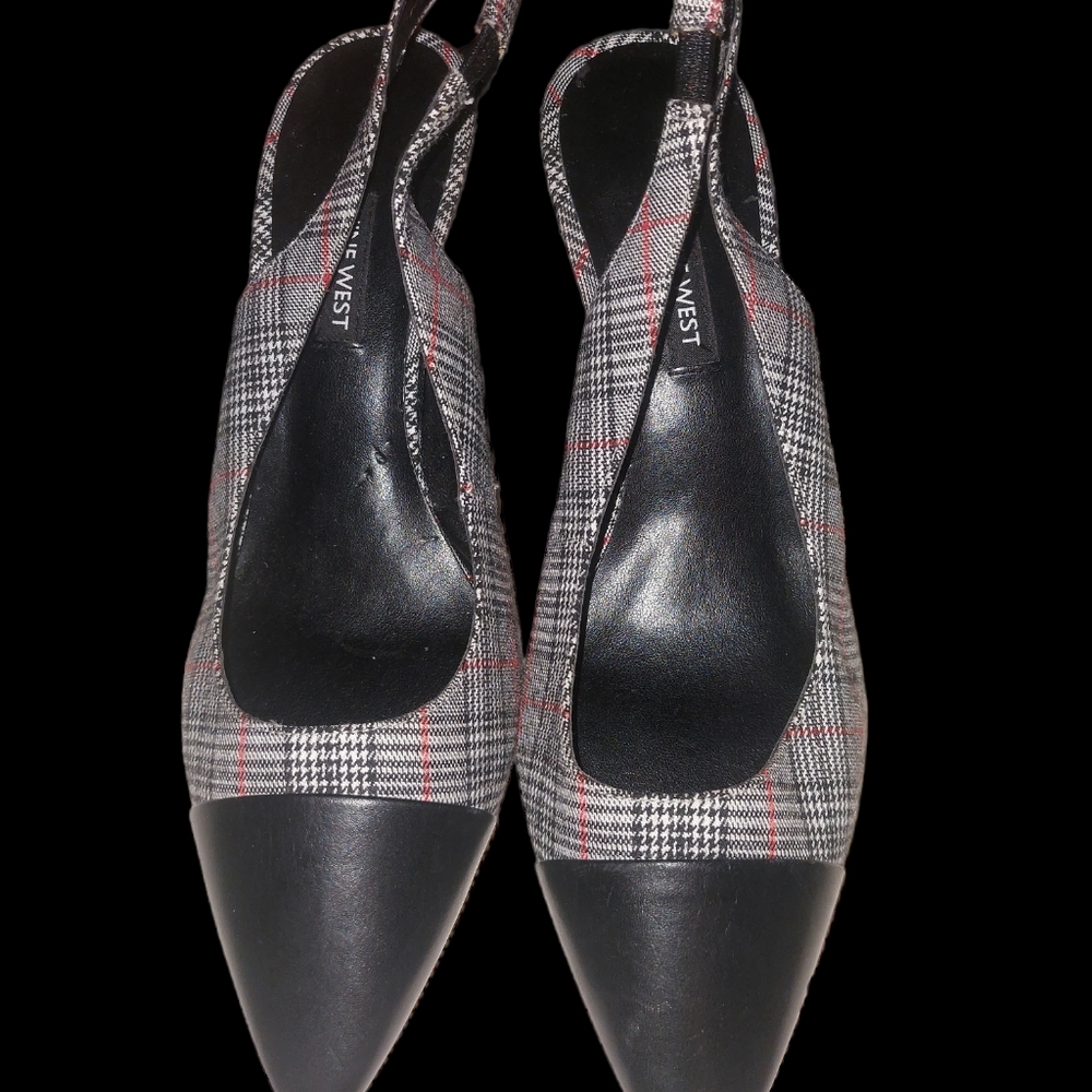 Nine west dress shoes size 9